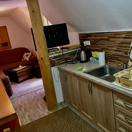 Vikendica Raj Nyaraló *