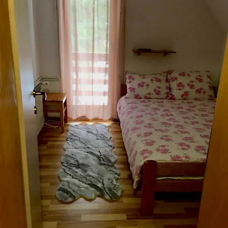 Vikendica Raj Nyaraló